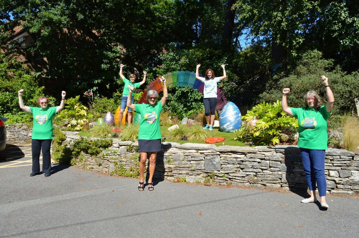 Julia's House round the world challenge team