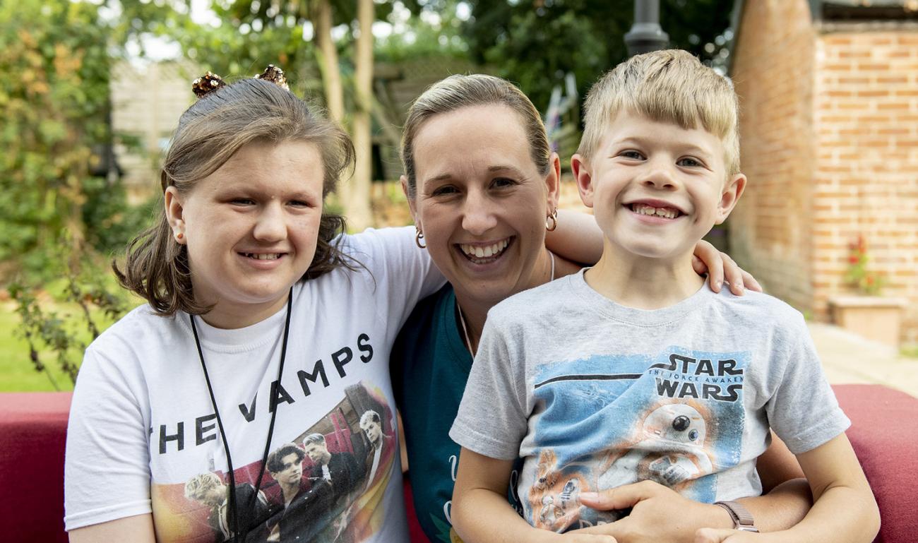 Annabelle and Robbie with mum Lisa