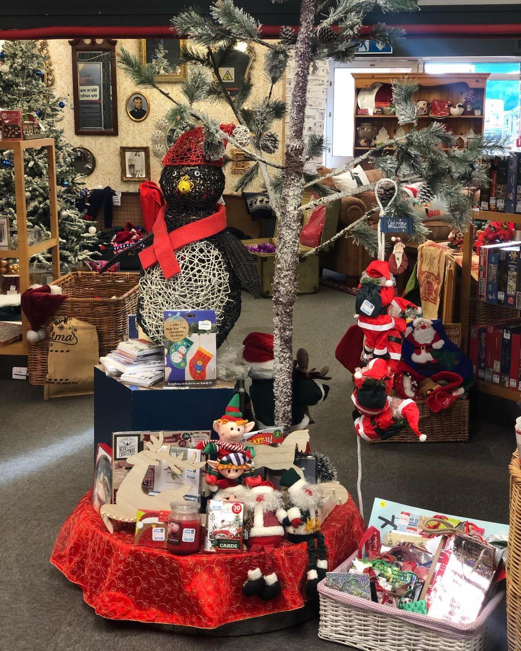Julia's House Christmas shop