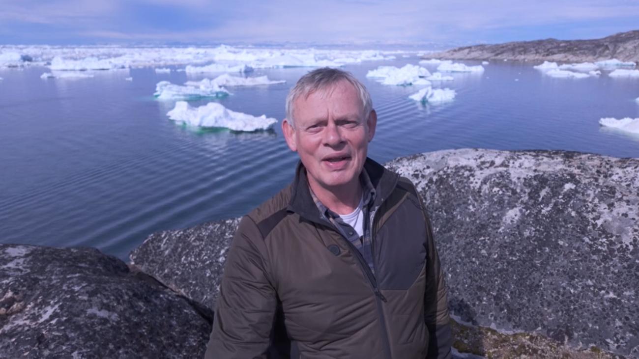 Martin Clunes shares message for Carmela from Greenland