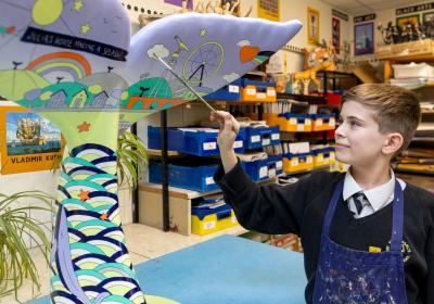 Schools will help Julia's House make splash on The Great Tail Trail